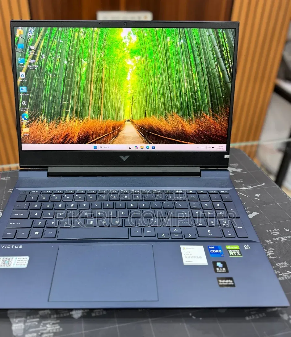 New Laptop HP Victus 15 16GB Intel Core i7 SSD 512GB