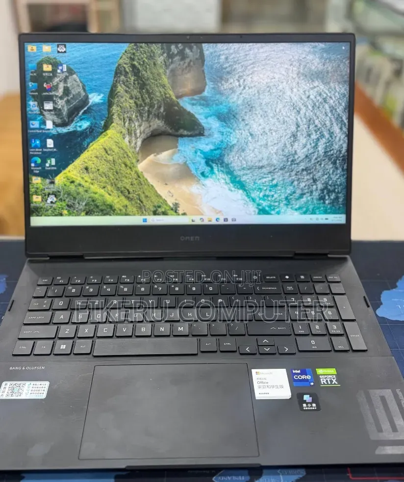 New Laptop HP Omen 16 16GB Intel Core i9 SSD 1T