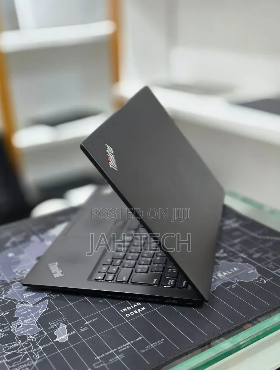 New Laptop Lenovo ThinkPad T14s Gen 1 16GB AMD Ryzen 5 SSD 512GB