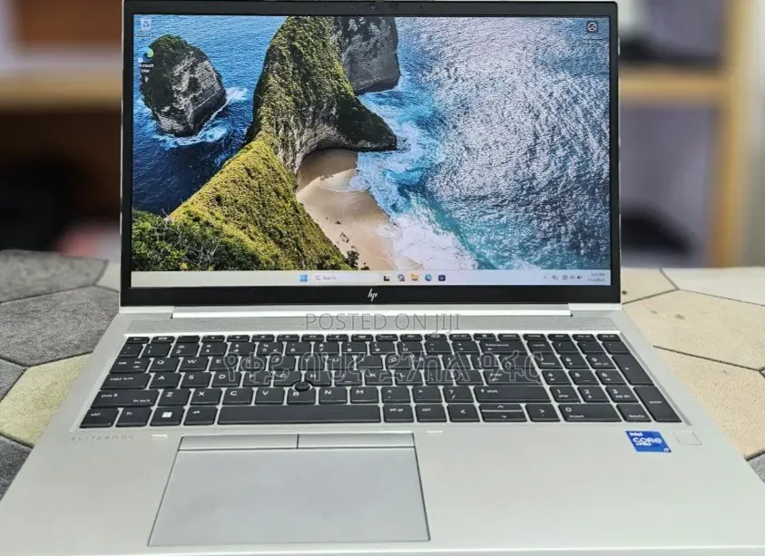 New Laptop HP EliteBook 850 G8 16GB Intel Core i7 SSD 512GB