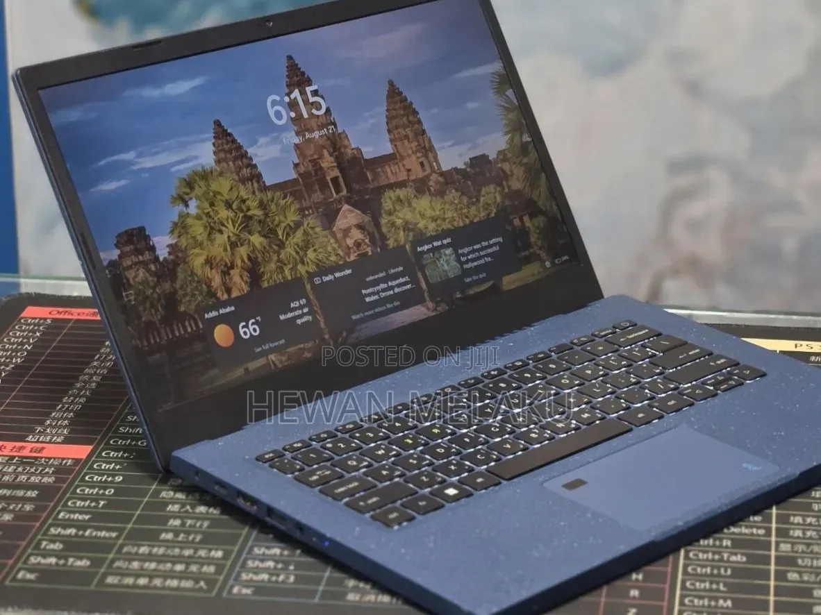 New Laptop Acer Aspire V13 16GB Intel Core i7 SSD 512GB