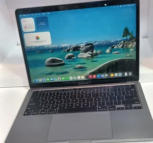 New Laptop Apple MacBook Pro 2020 M1 8GB Apple M1 SSD 256GB