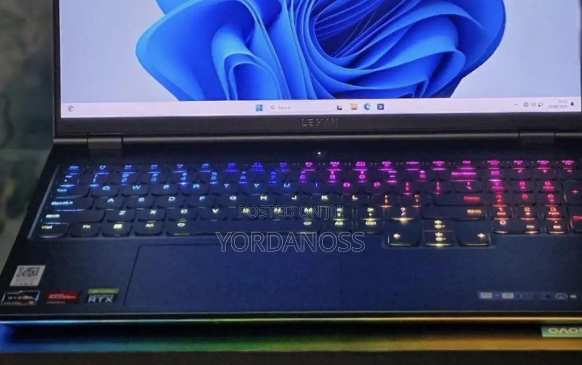 New Laptop Asus ROG Strix G15 32GB AMD Ryzen 9 SSD 1T