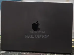 New Laptop Apple MacBook Pro 2024 M4 16GB Apple M4 Pro SSD 512GB