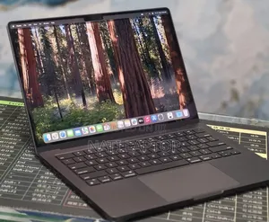 New Laptop Apple MacBook Pro 2024 M4 16GB Apple M4 Pro SSD 512GB