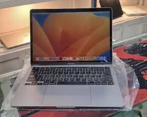 New Laptop Apple MacBook Pro 2021 M1 16GB Apple M1 Pro SSD 256GB