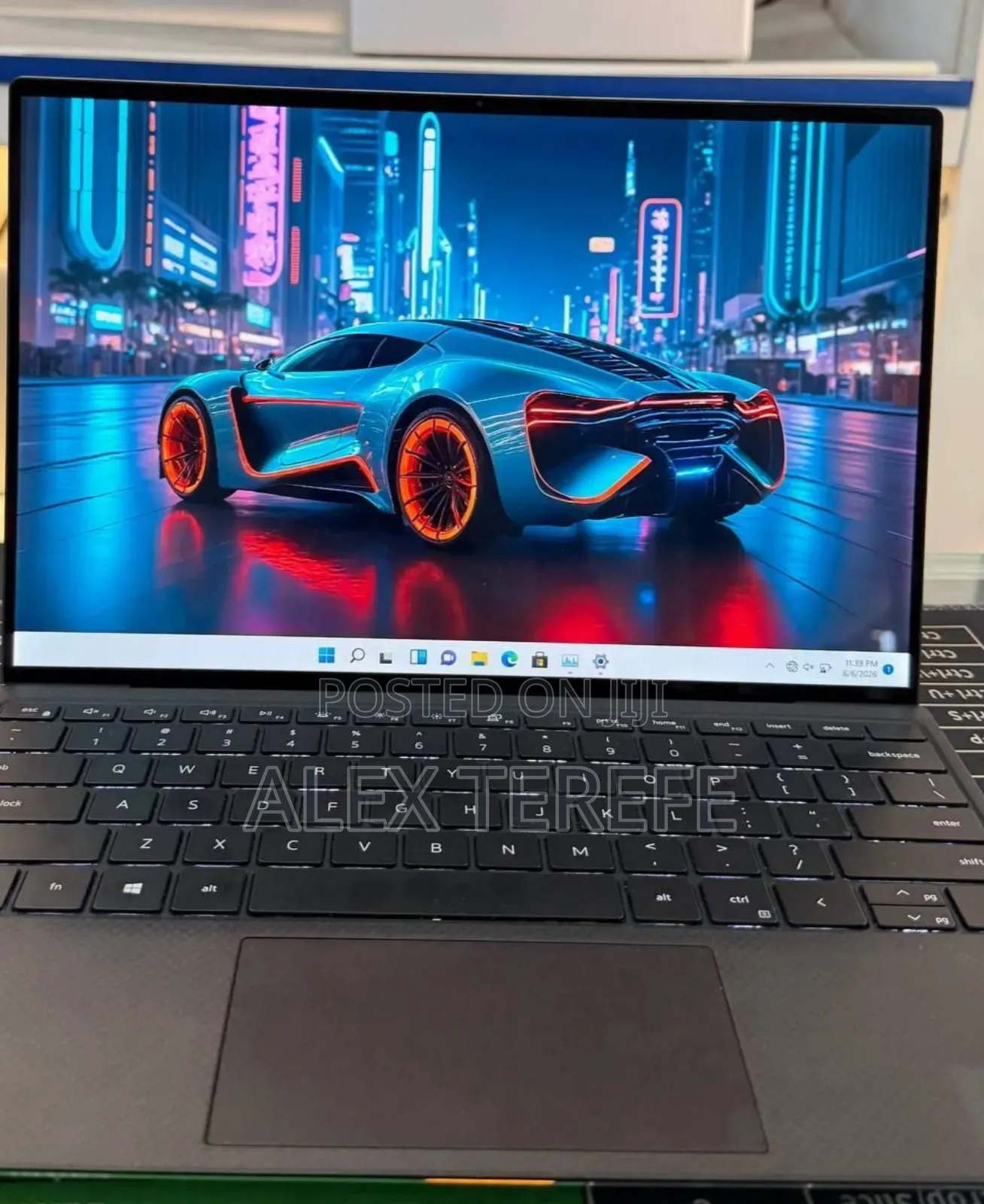 New Laptop Dell XPS 13 16GB Intel Core i7 SSD 512GB
