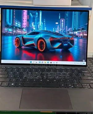 New Laptop Dell XPS 13 16GB Intel Core i7 SSD 512GB