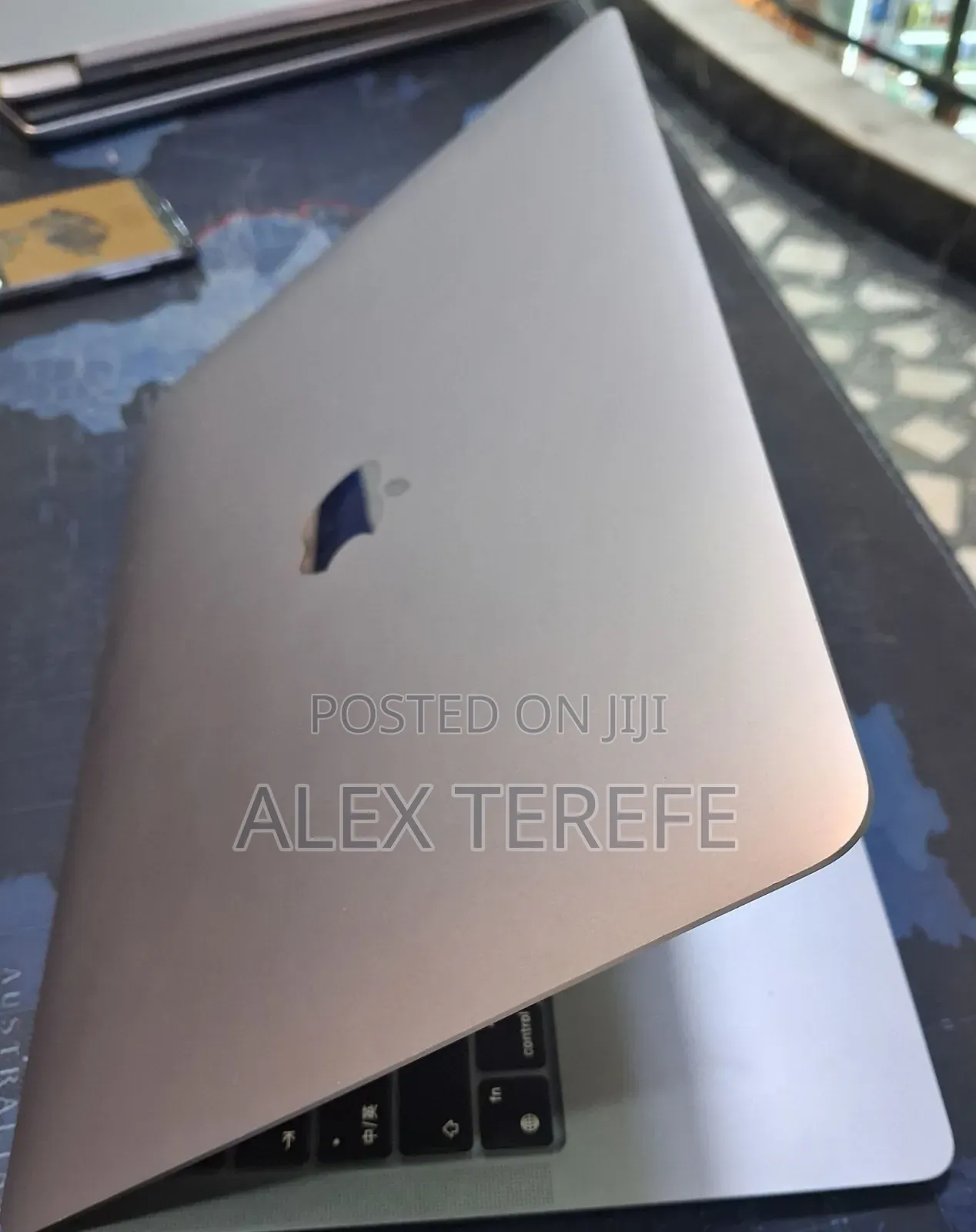 New Laptop Apple MacBook Air 2020 M1 8GB Apple M1 SSD 256GB