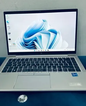 New Laptop HP EliteBook 840 G8 16GB Intel Core i5 SSD 512GB
