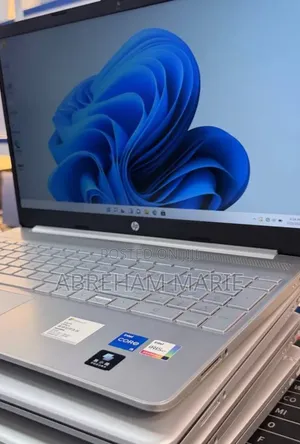 New Laptop HP Stream Notebook 16GB Intel Core i5 SSD 512GB