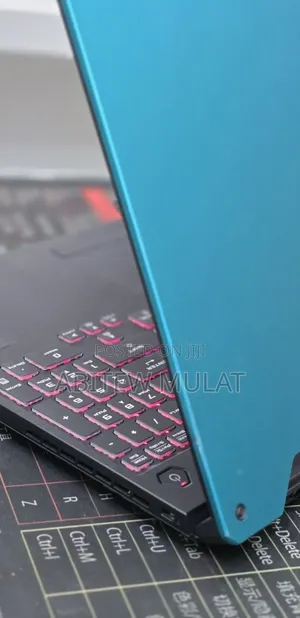 New Laptop Asus TUF Gaming A15 16GB AMD Ryzen 9 SSD 512GB