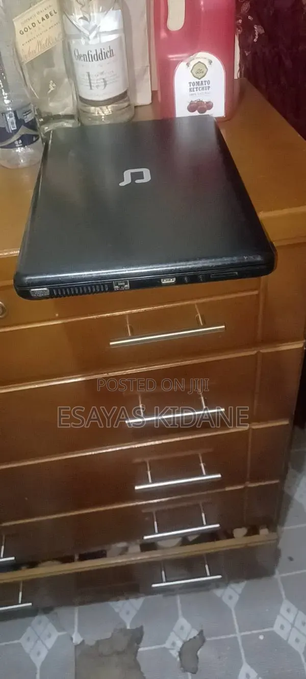 Laptop Compaq Presario CQ57 2GB AMD eMMC 2T