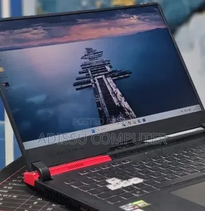 New Laptop Asus ROG Strix G15 16GB AMD Ryzen 9 SSD 512GB