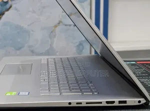 New Laptop HP Envy 17 16GB Intel Core i7 SSD 1T