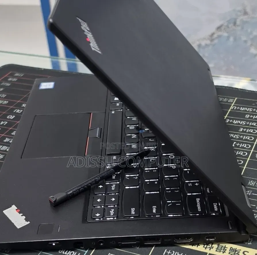 New Laptop Lenovo ThinkPad X380 Yoga 16GB Intel Core i5 SSD 256GB