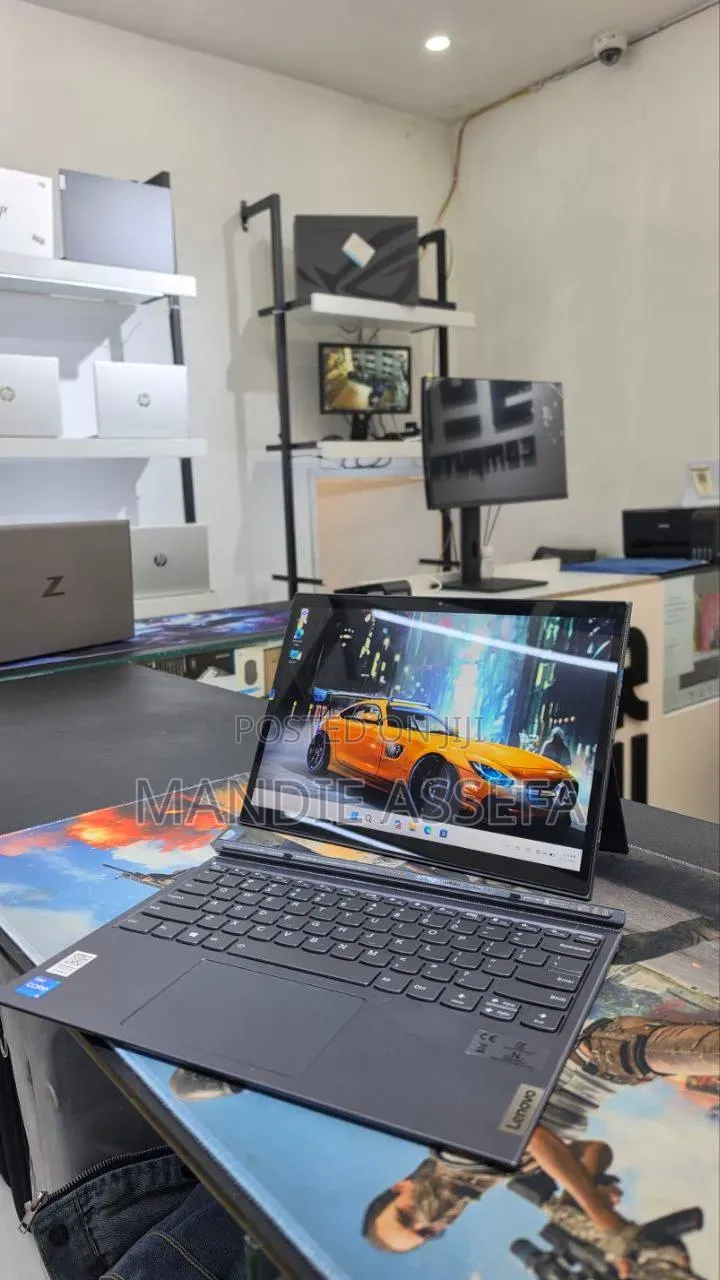 New Laptop Lenovo 16GB Intel Core i5 SSD 512GB