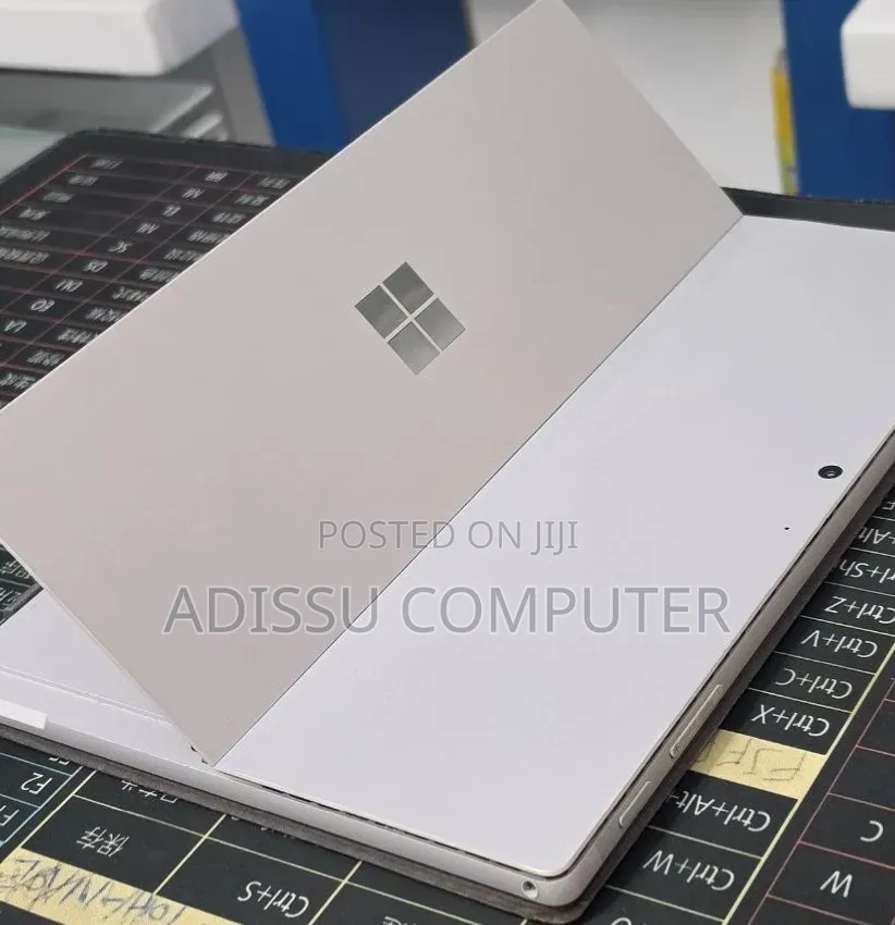 New Laptop Microsoft Surface Pro 7 32GB Intel Core i7 SSD 1T