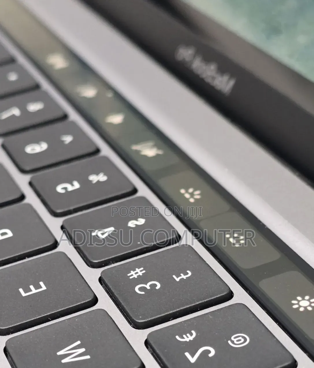 New Laptop Apple MacBook Air 2020 M1 8GB Apple M1 Pro SSD 512GB
