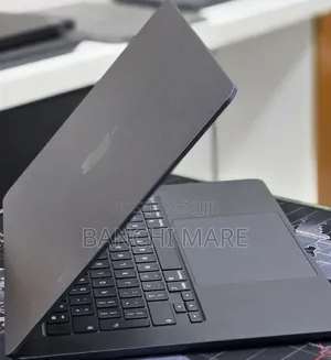 New Laptop Apple MacBook Air 2025 M4 16GB Apple M4 SSD 256GB