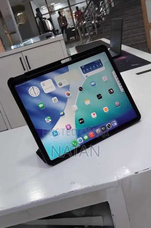 New Apple iPad Pro 12.9 (2020) 1 TB