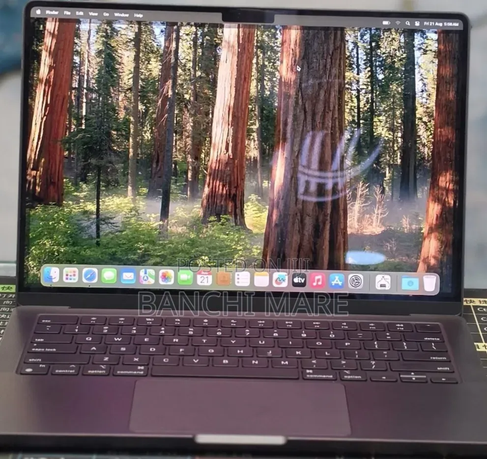 New Laptop Apple MacBook Pro 2024 M4 16GB Apple M4 SSD 512GB