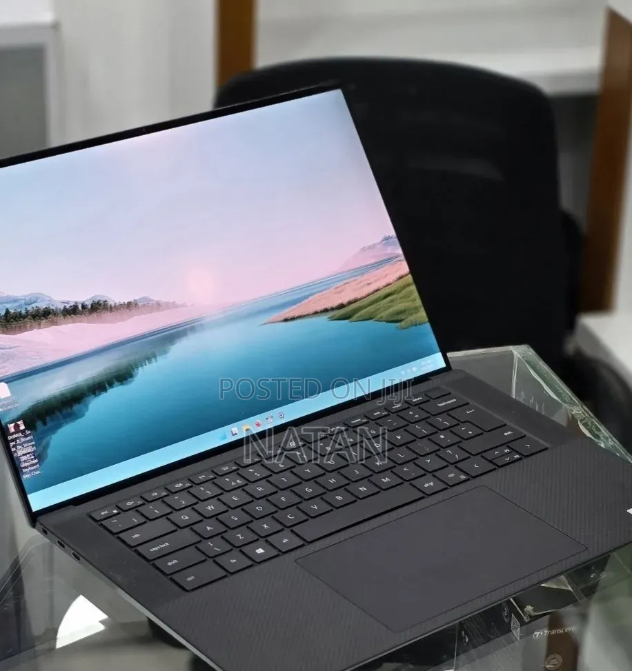 New Laptop Dell Precision 5550 16GB Intel Core i7 SSD 512GB
