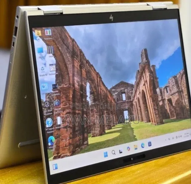New Laptop HP Elitebook 830 G11 16GB Intel Core Ultra 7 SSD 512GB