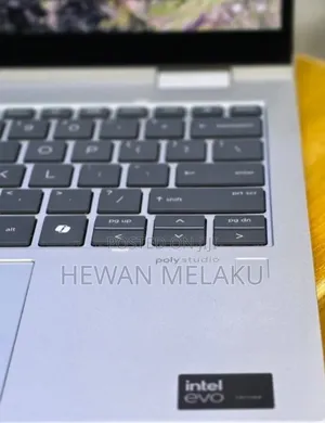 New Laptop HP Elitebook 830 G11 16GB Intel Core Ultra 7 SSD 512GB