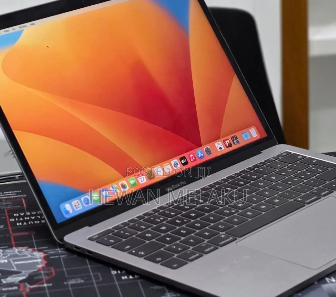 New Laptop Apple MacBook Pro 2017 16GB Intel Core i5 SSD 512GB