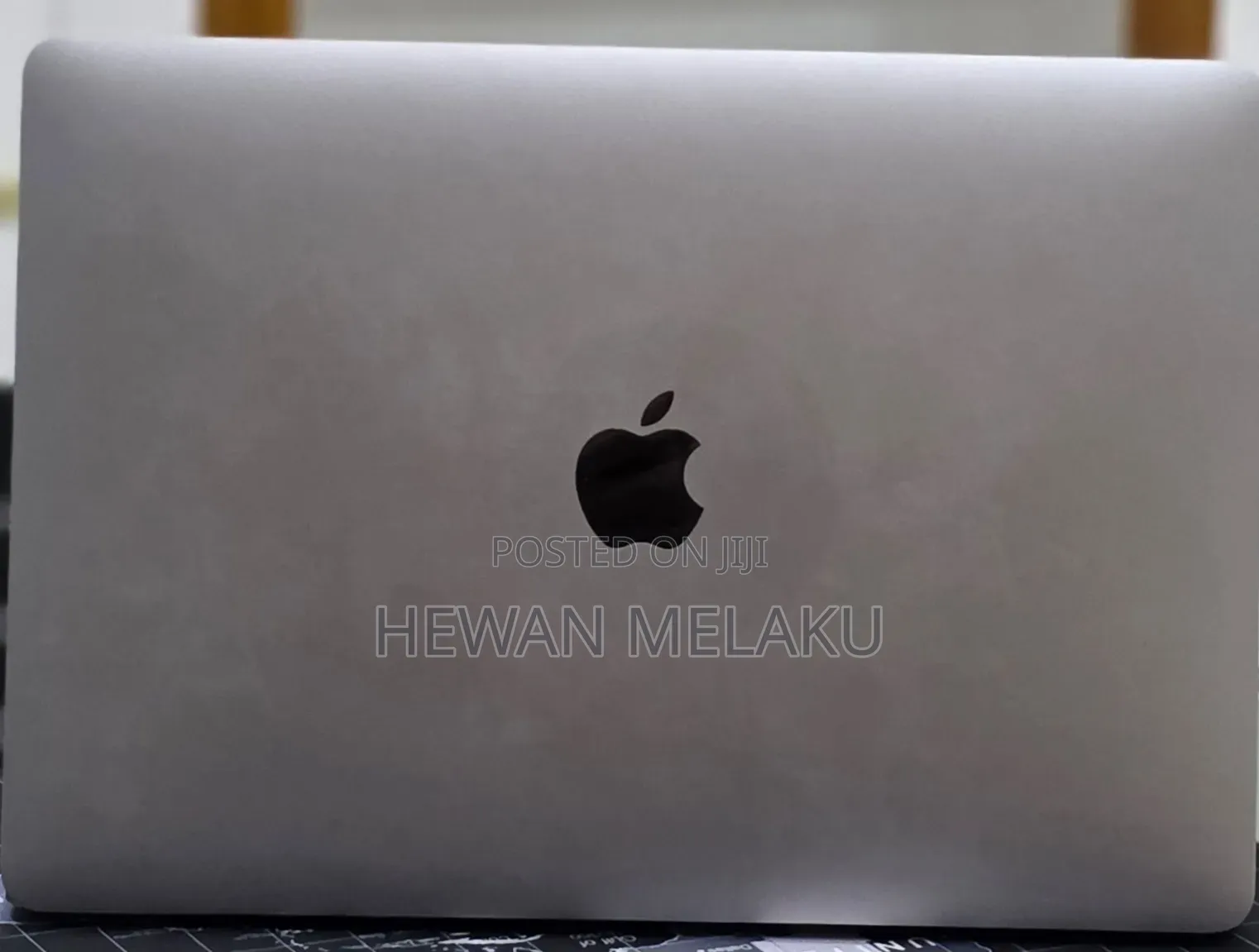 New Laptop Apple MacBook Pro 2017 16GB Intel Core i5 SSD 512GB