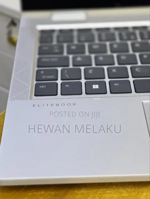 New Laptop HP EliteBook 830 G8 16GB Intel Core i5 SSD 512GB