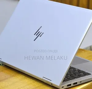 New Laptop HP EliteBook 830 G8 16GB Intel Core i5 SSD 512GB