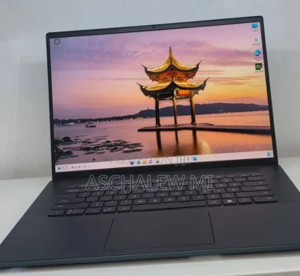 New Laptop Dell Inspiron 15 16GB Intel Core i7 SSD 512GB
