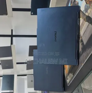 New Laptop Lenovo Yoga 9i 32GB Intel Core Ultra 7 SSD 1T