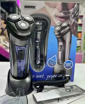 Philips AquaTouch Plus PT-920 Electric Shaver Philips PT-