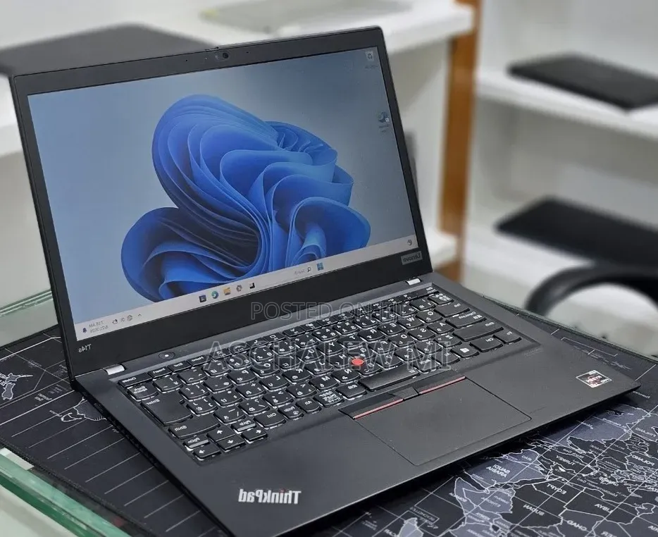 New Laptop Lenovo ThinkPad T14 16GB AMD Ryzen 5 SSD 512GB