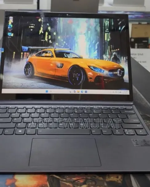 New Laptop Lenovo Yoga 700 16GB Intel Core i5 SSD 512GB