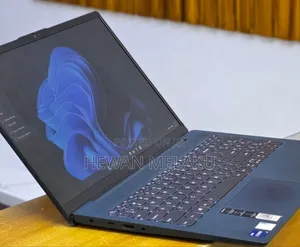New Laptop Lenovo Ideapad 3 12GB Intel Core i7 SSD 512GB