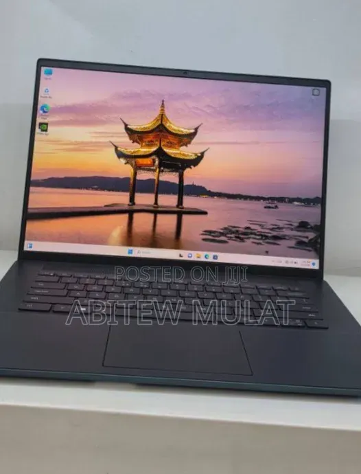 New Laptop Dell Inspiron 15 16GB Intel Core i7 SSD 512GB