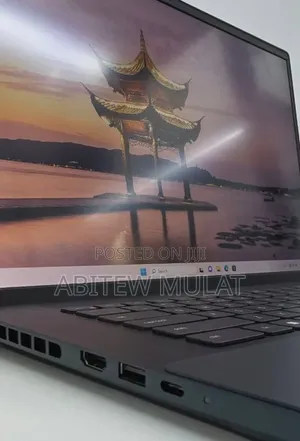 New Laptop Dell Inspiron 15 16GB Intel Core i7 SSD 512GB