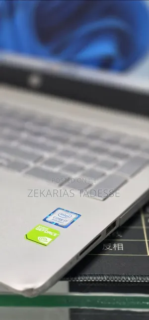 New Laptop HP Pavilion 15 12GB Intel Core i7 HDD 1T