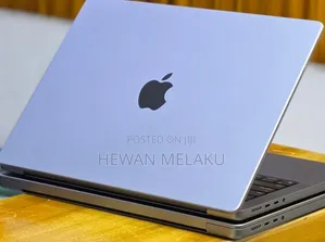New Laptop Apple MacBook Pro 2021 M1 32GB Apple M1 Pro SSD 512GB