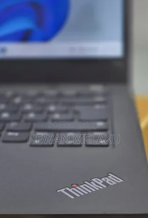 New Laptop Lenovo ThinkPad T14 16GB Intel Core i7 SSD 512GB