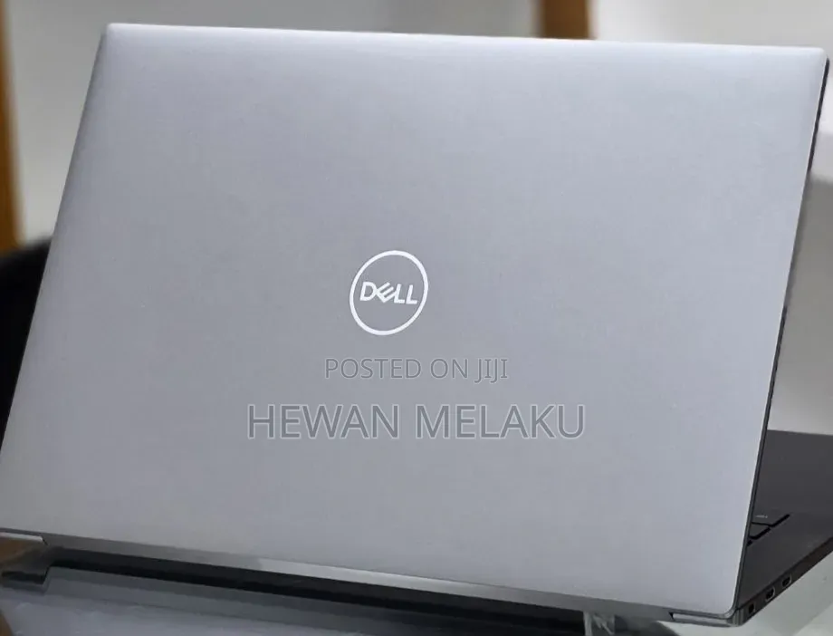 New Laptop Dell Precision 5550 16GB Intel Core i7 SSD 512GB