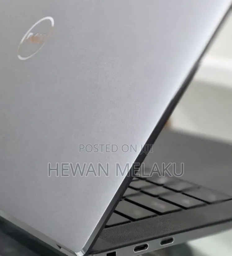 New Laptop Dell Precision 5550 16GB Intel Core i7 SSD 512GB