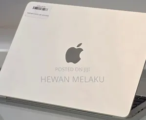 New Laptop Apple MacBook Air 2025 M4 16GB Apple M4 SSD 256GB