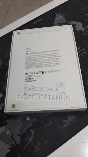 New Apple iPad (2025) 128 GB