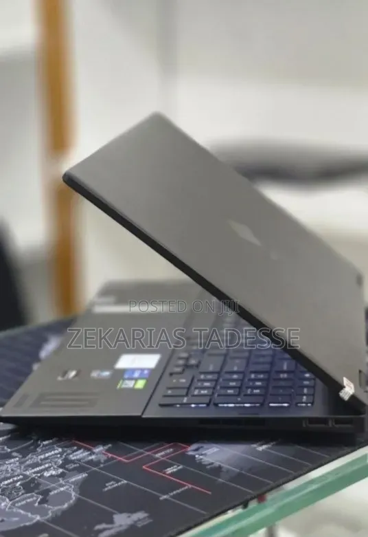 New Laptop HP Omen 16 16GB Intel Core i9 SSD 512GB