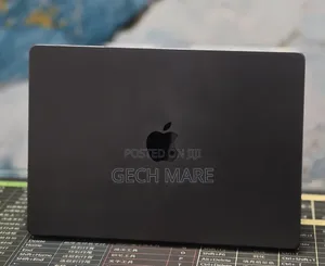 New Laptop Apple MacBook Pro 2024 M4 Pro 16GB Apple M4 Pro SSD 512GB